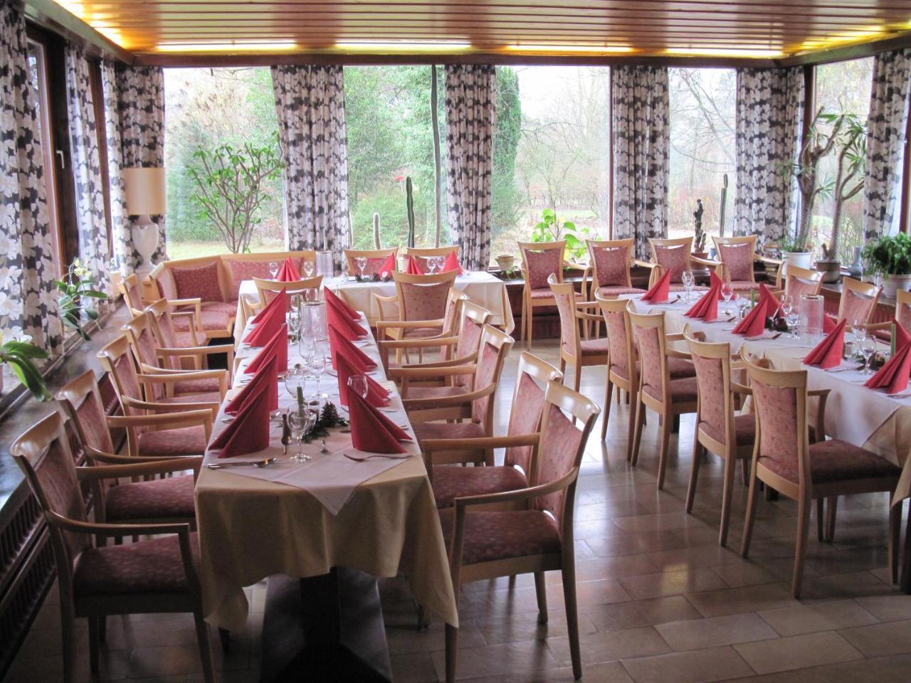 Hotel-Cafe "Schauinsland" Хорн-Бад-Майнберг Экстерьер фото